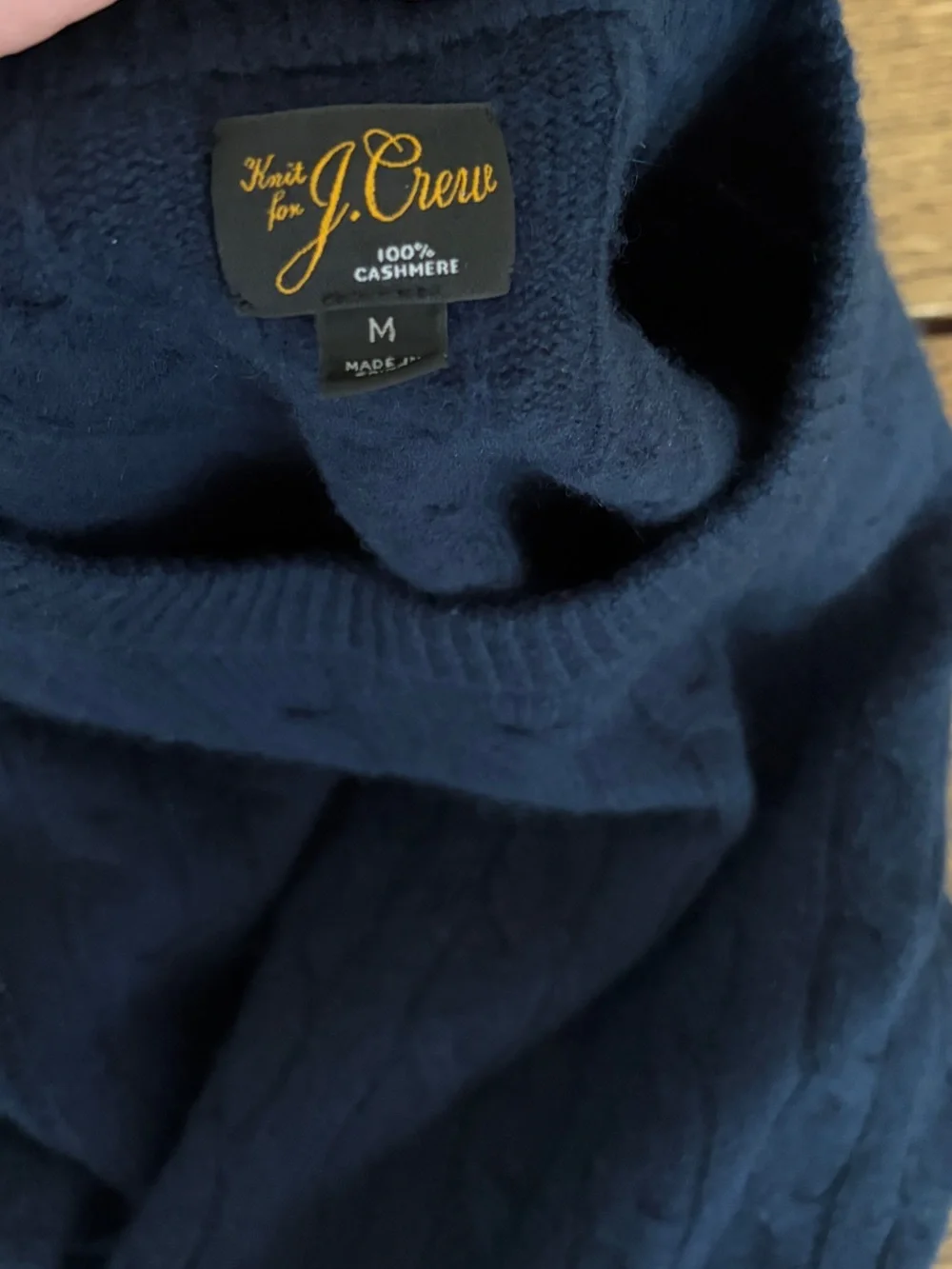 J. CREW Cashmere cable-knit sweater in Navy Size M $298 AZ972